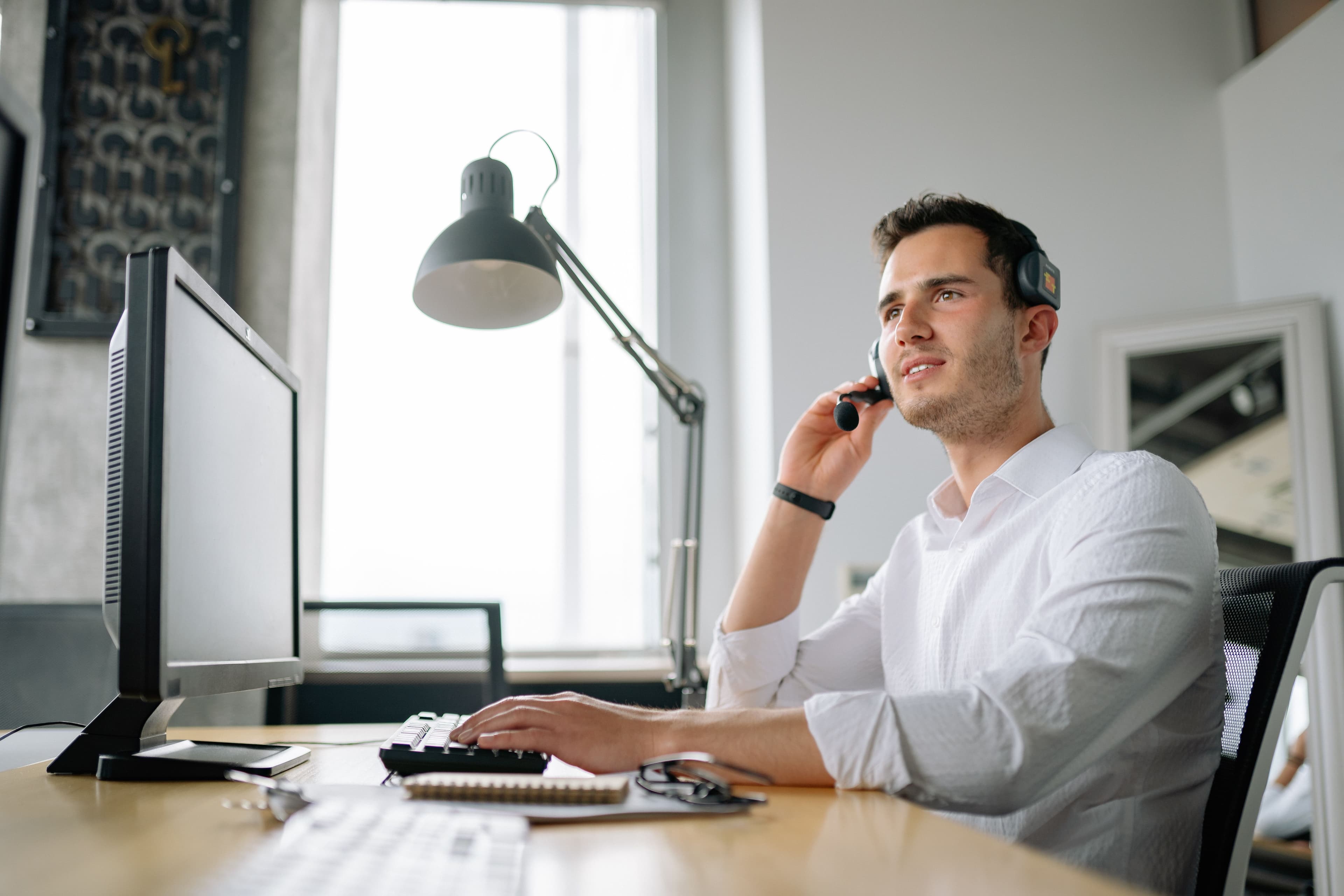 Customer support chatbot interface on a digital screen